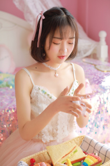 女友年轻的继牳3在线观看